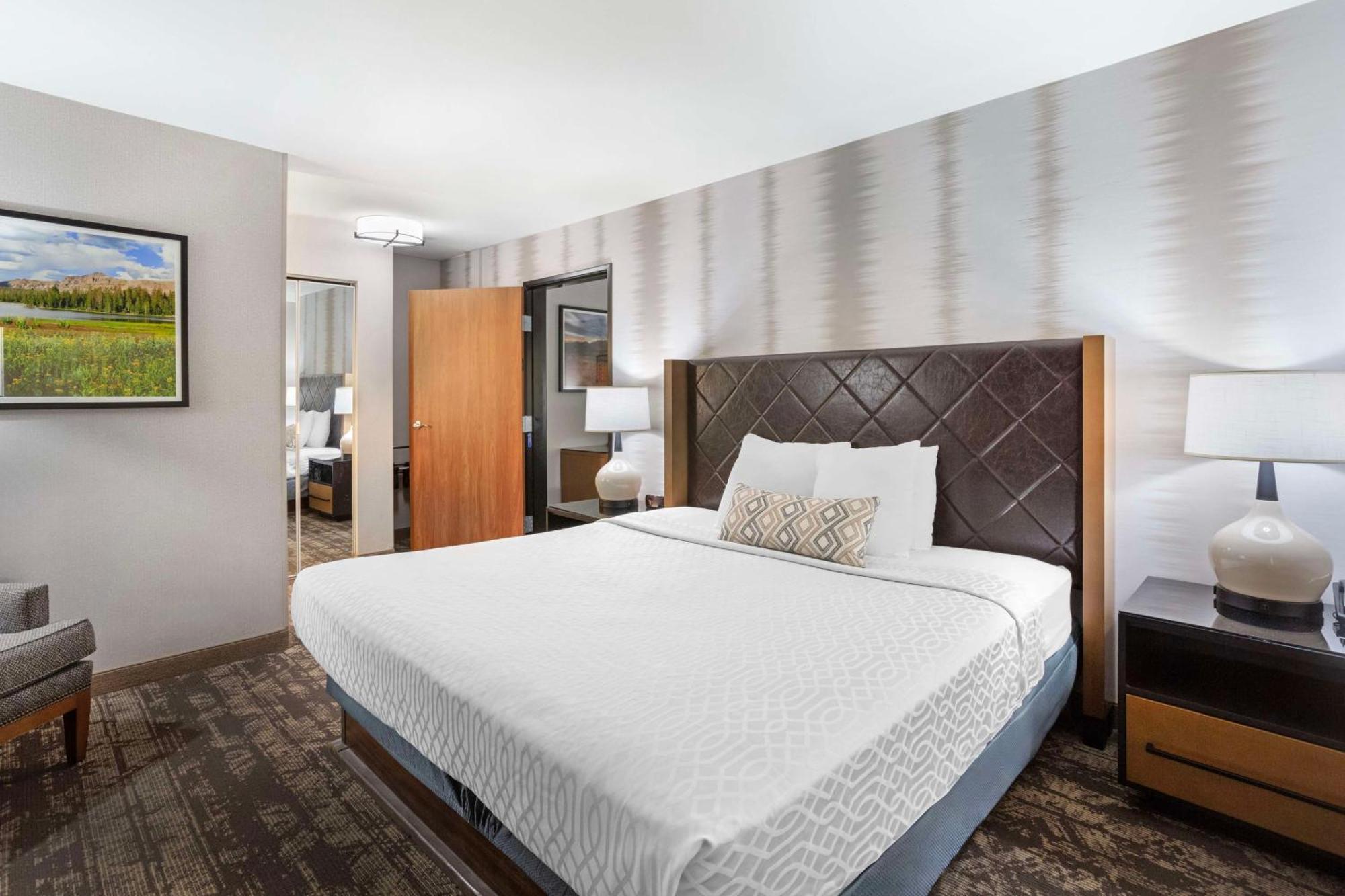 Best Western Holiday Hills Coalville Zewnętrze zdjęcie
